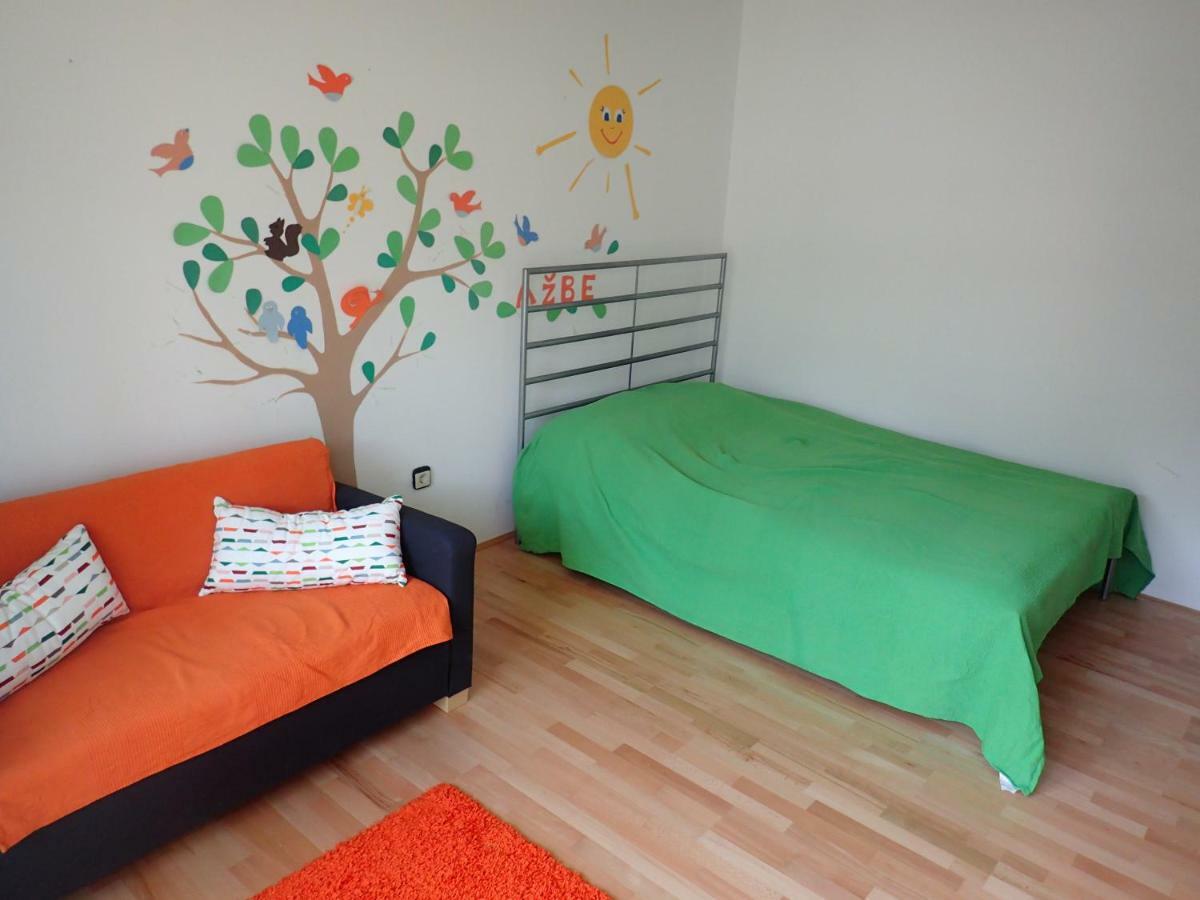 Cozy Little Nest, Bled Region Apartment Jesenice Bagian luar foto